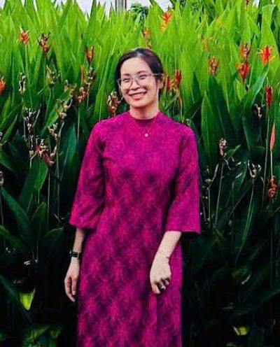 Cô Trần Thị Lan Anh