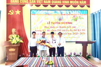 Đắk Lắk: Mái trường nội trú non trẻ với ‘quả ngọt’ đầu mùa